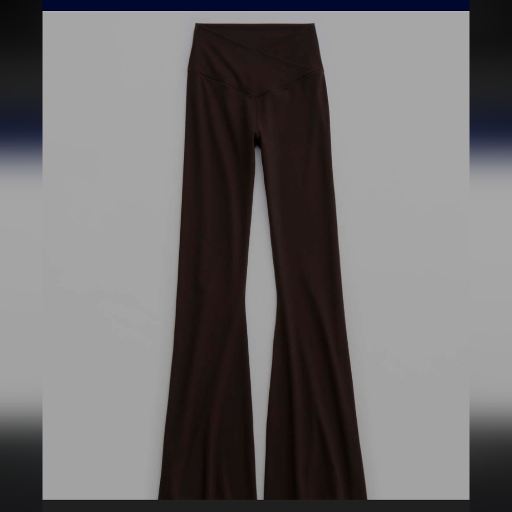 OFFLINE By Aerie Real Me High Waisted Crossover Flare Legging - Picture 4 of 10